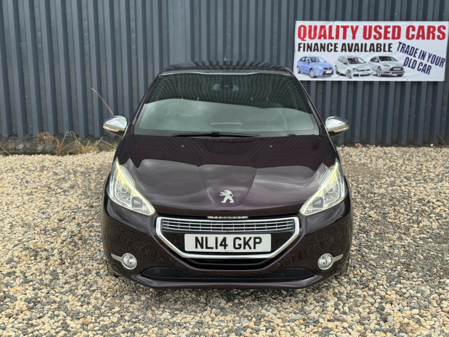Used Peugeot 208 2014 for sale - 76867029: Photo 5