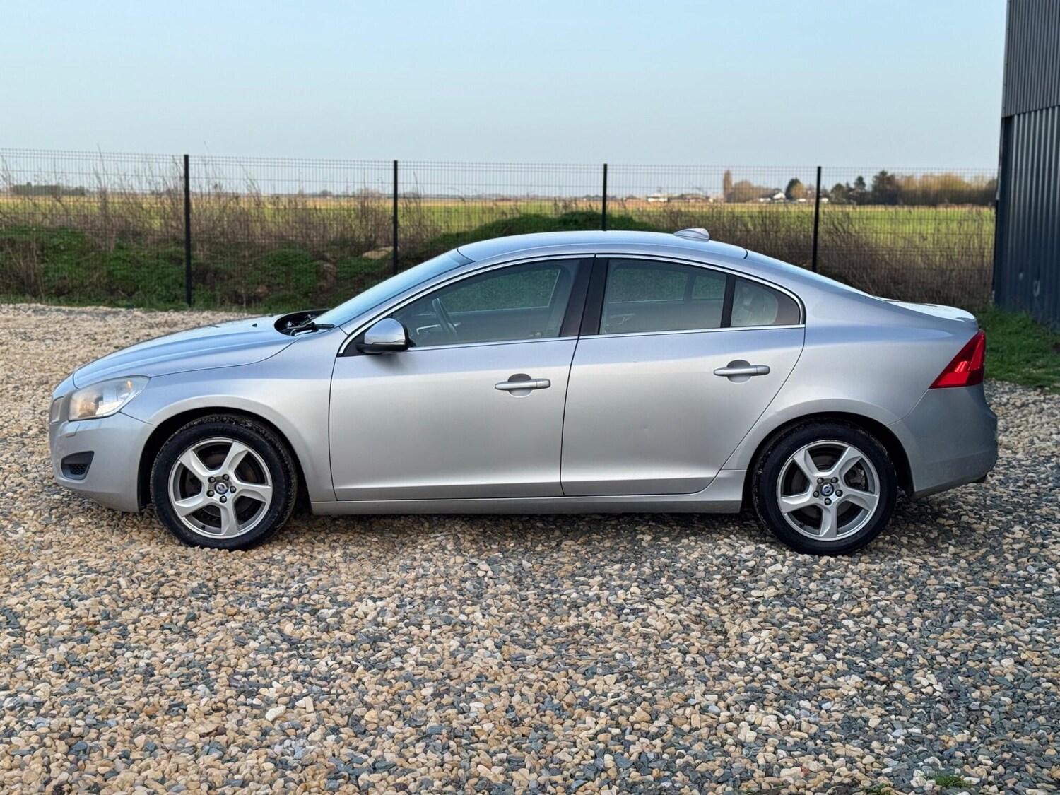 Used Volvo S60 for sale - 77671759: Photo 7