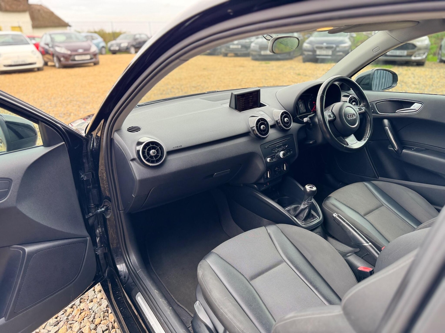 Used Audi A1 2012 for sale - 76608577: Photo 11