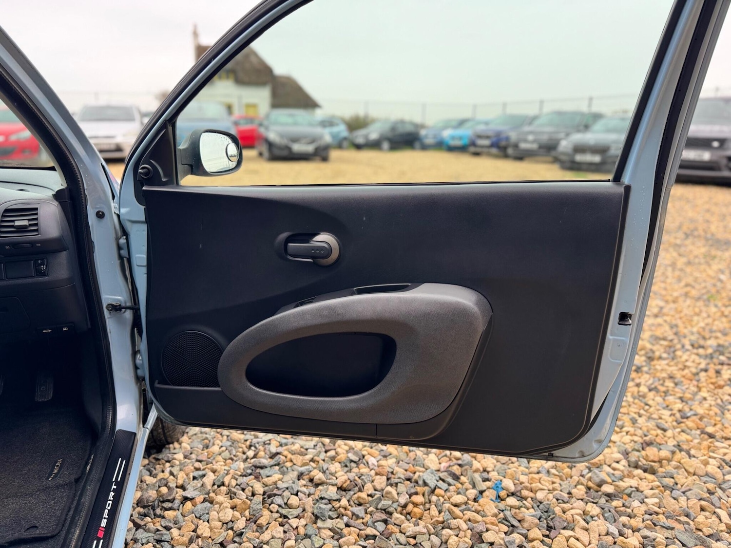 Used Nissan Micra 2005 for sale - 76989108: Photo 21