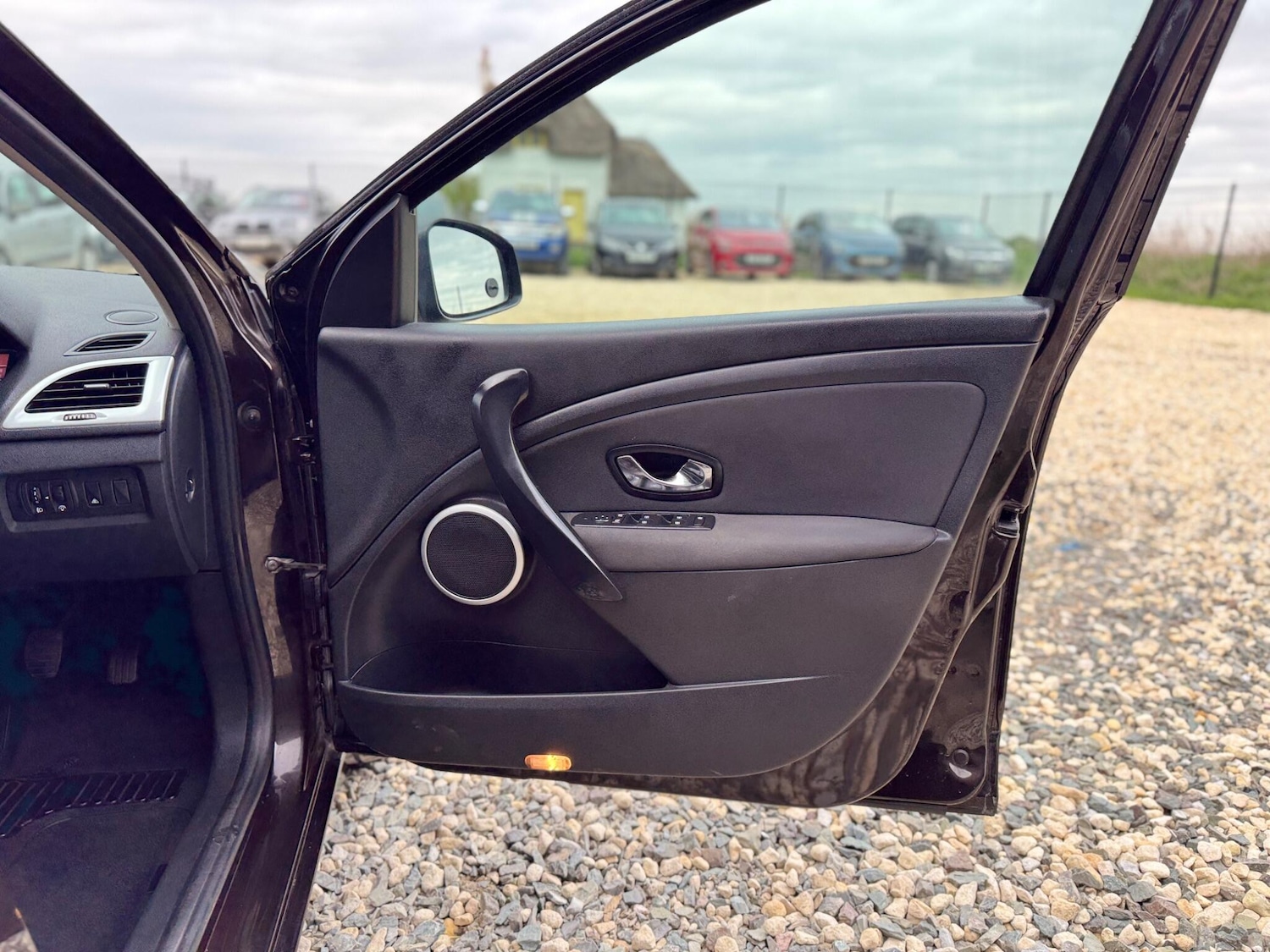 Used Renault Megane for sale - 78135638: Photo 24