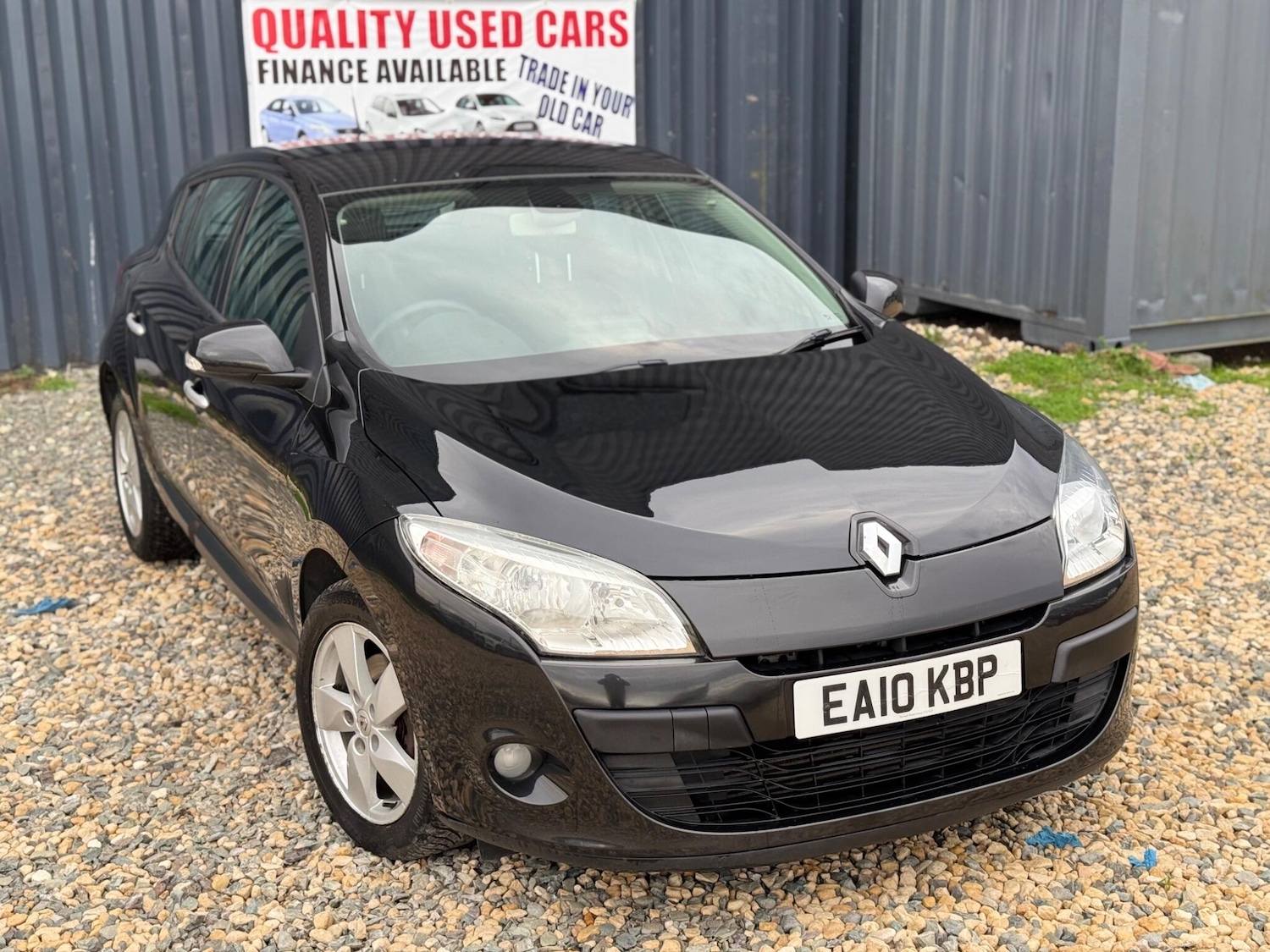 Used Renault Megane 2010 for sale - 76607428: Photo 1