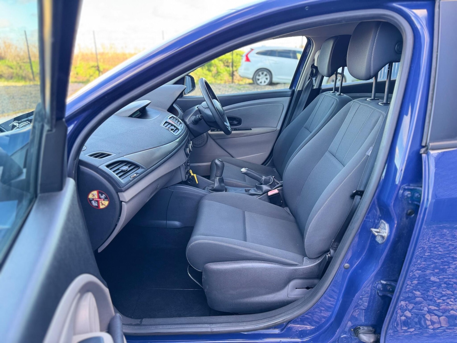 Used Renault Megane 2010 for sale - 77559843: Photo 31