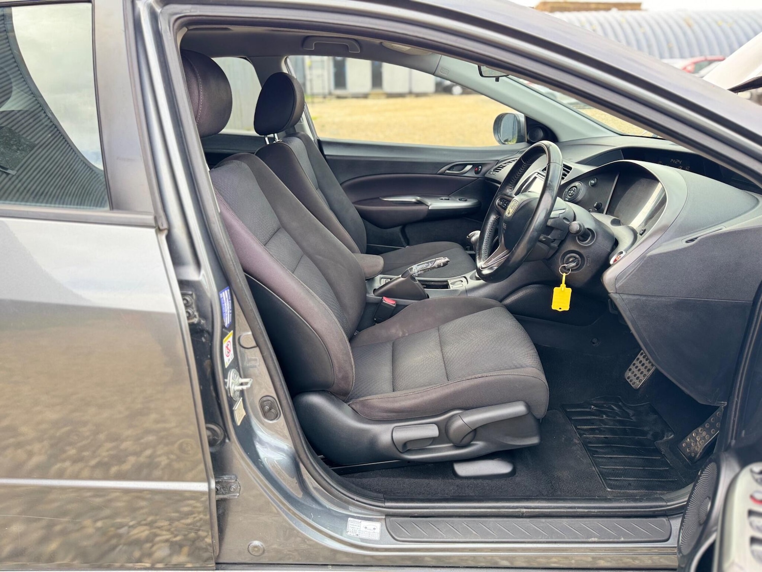 Used Honda Civic 2010 for sale - 77925249: Photo 14