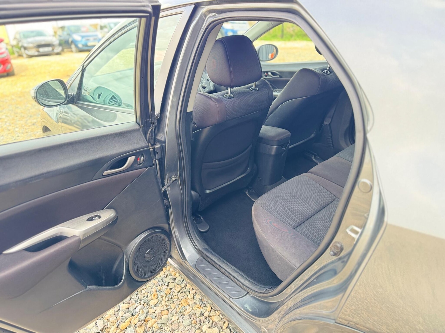 Used Honda Civic 2010 for sale - 77925249: Photo 16