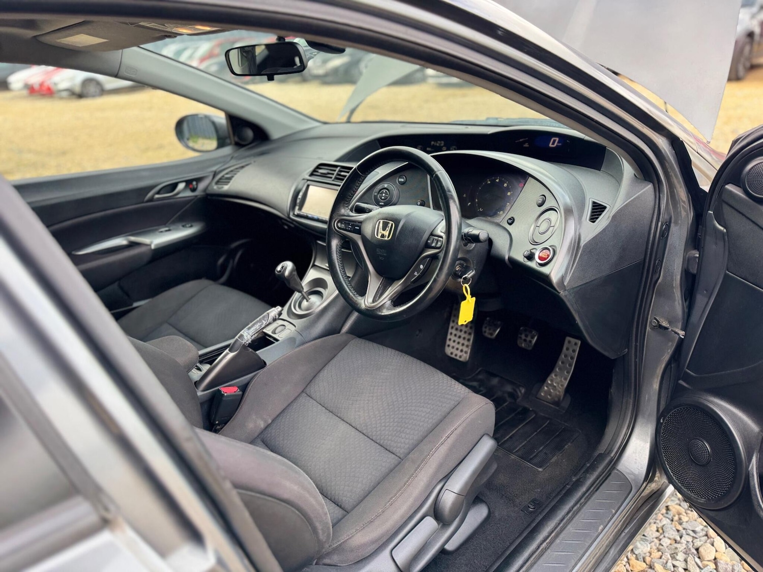 Used Honda Civic 2010 for sale - 77925249: Photo 30