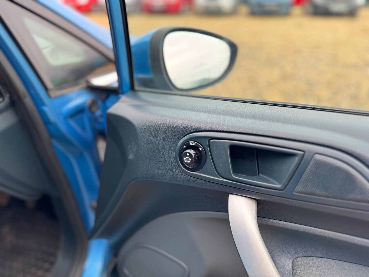 Used Ford Fiesta 2011 for sale - 76994796: Photo 19