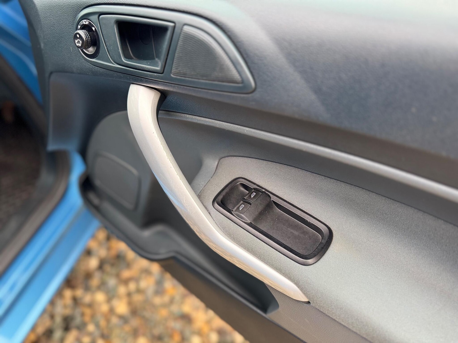 Used Ford Fiesta 2011 for sale - 76994796: Photo 24