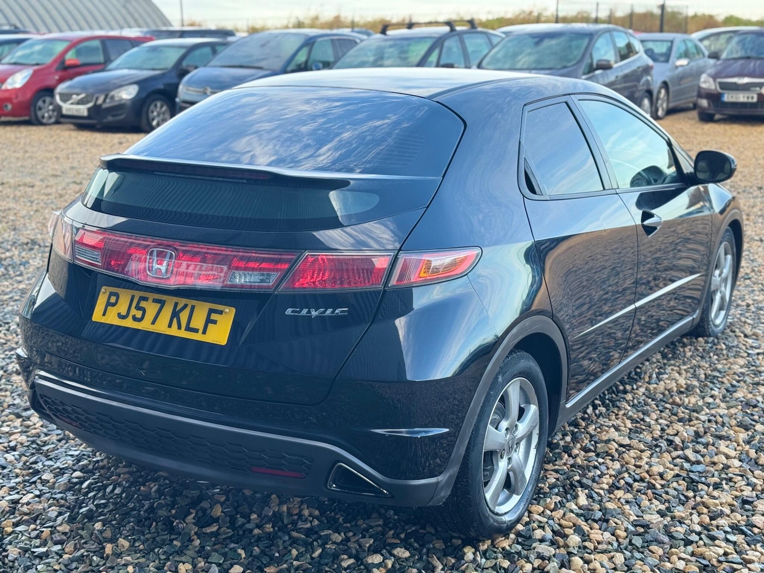 Used Honda Civic 2007 for sale - 76867025: Photo 10