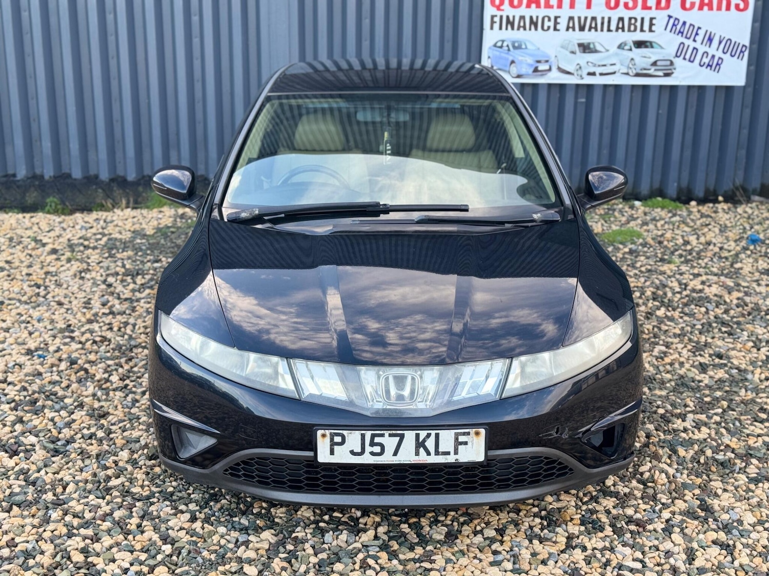 Used Honda Civic 2007 for sale - 76867025: Photo 2