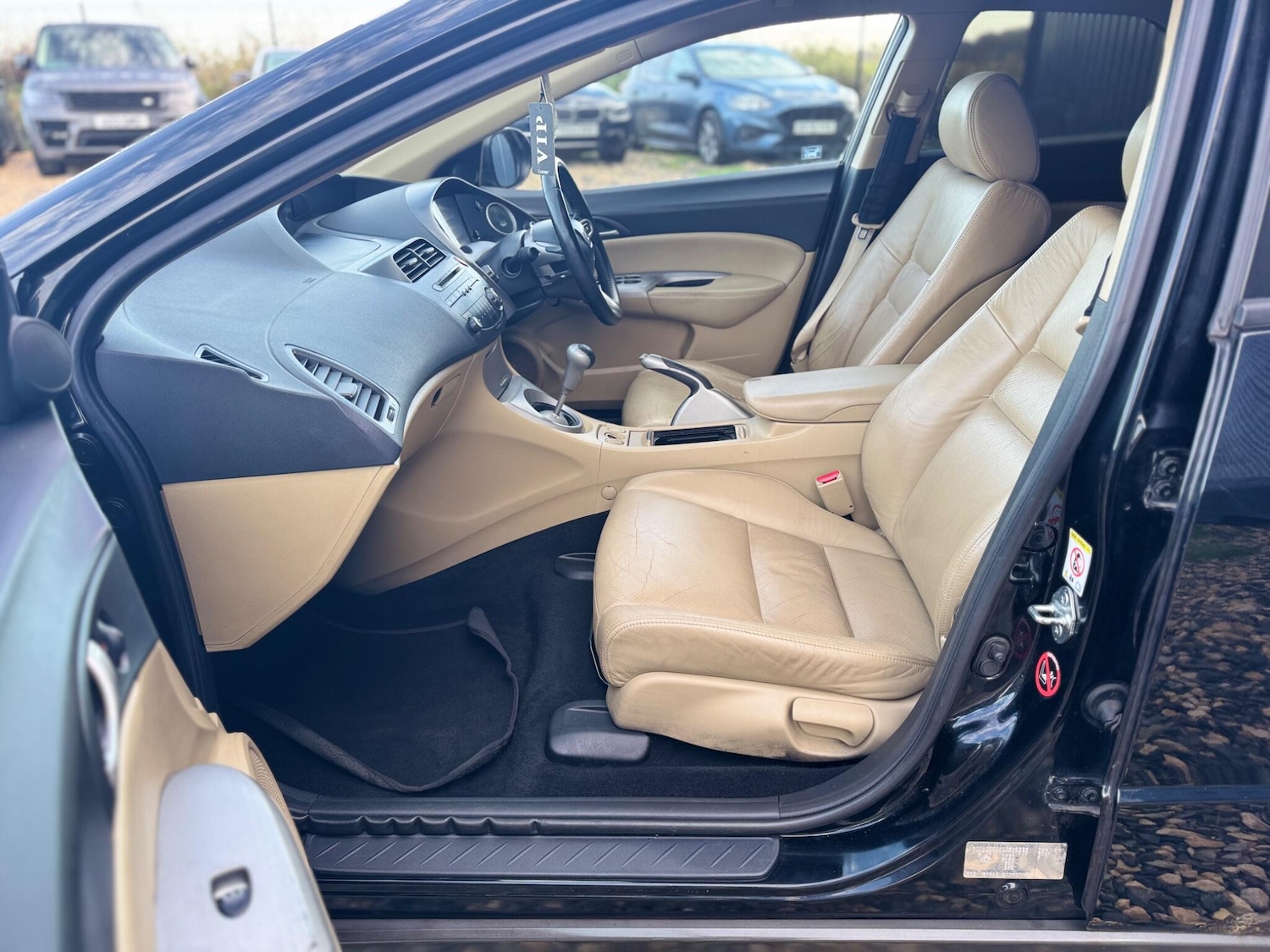 Used Honda Civic 2007 for sale - 76867025: Photo 32