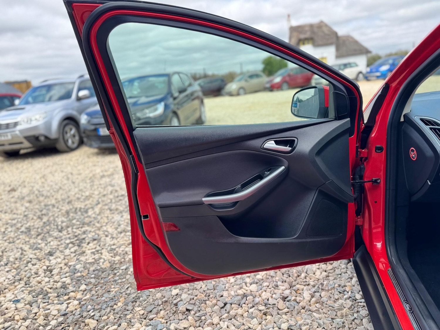 Used Ford Focus 2014 for sale - 76867001: Photo 10