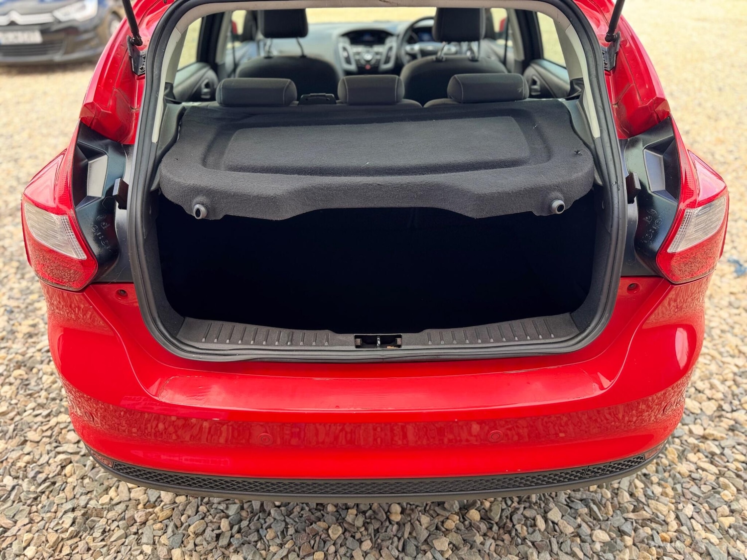 Used Ford Focus 2014 for sale - 76867001: Photo 17