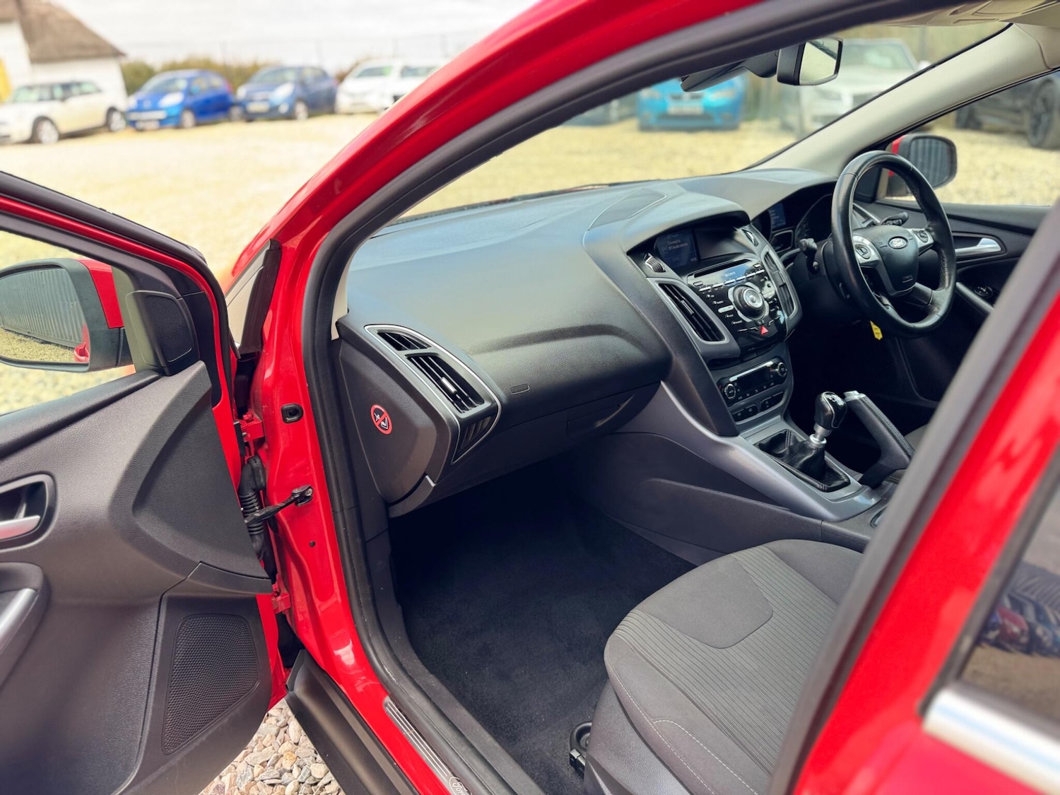 Used Ford Focus 2014 for sale - 76867001: Photo 9