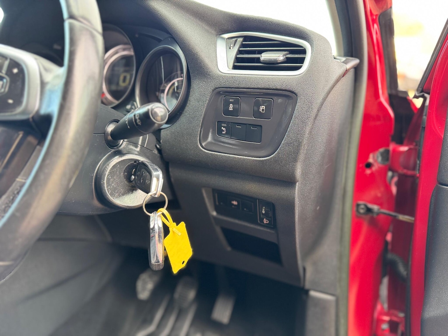 Used Citroen C4 2014 for sale - 76867012: Photo 17