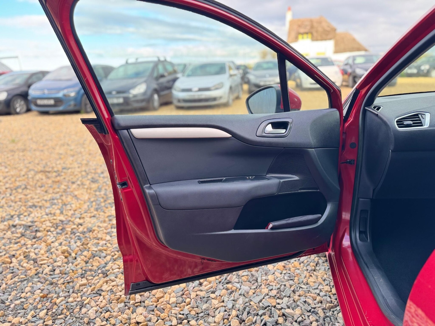 Used Citroen C4 2014 for sale - 76867012: Photo 22