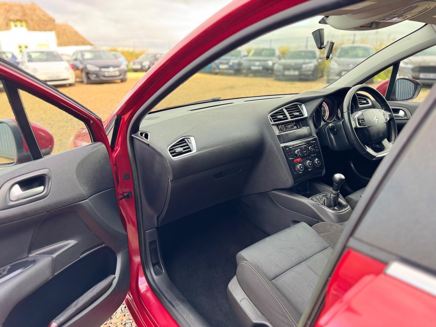 Used Citroen C4 2014 for sale - 76867012: Photo 24