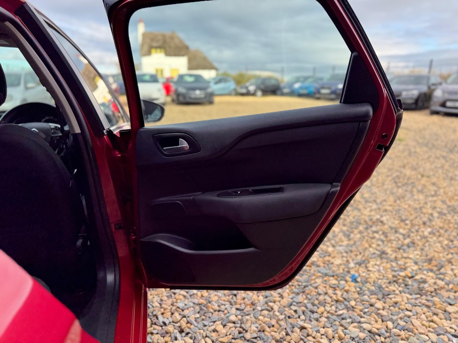 Used Citroen C4 2014 for sale - 76867012: Photo 26