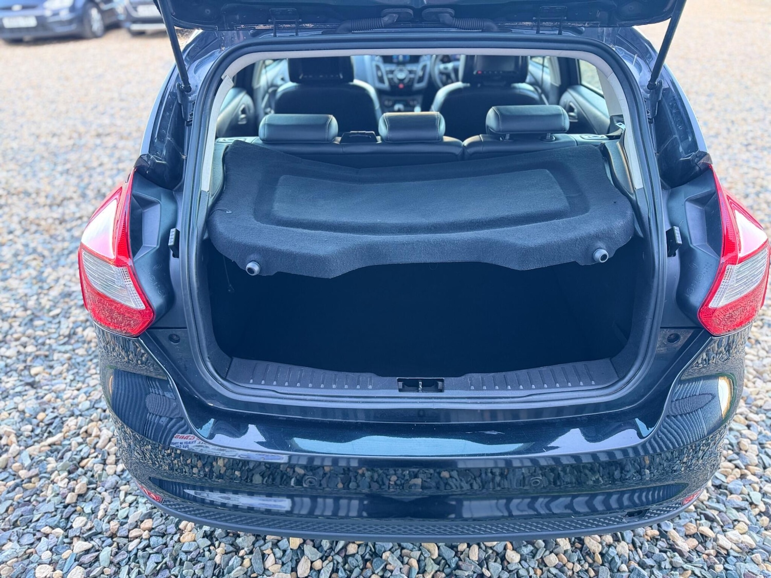 Used Ford Focus 2011 for sale - 76913254: Photo 29