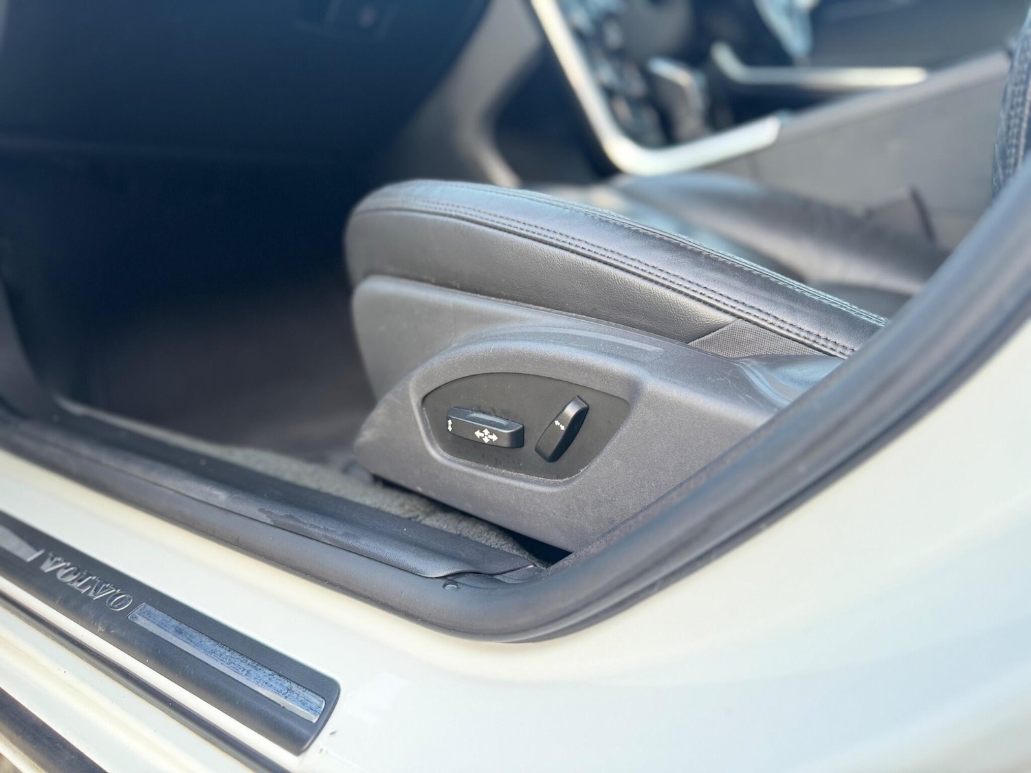 Used Volvo V60 for sale - 77684300: Photo 17