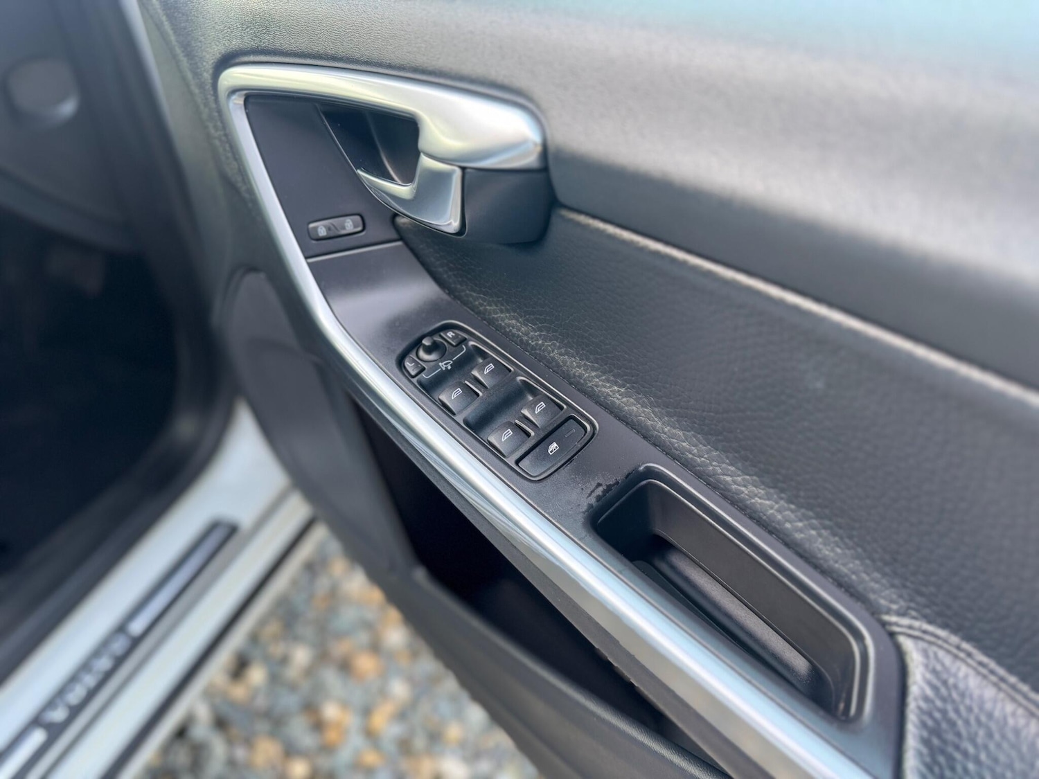 Used Volvo V60 for sale - 77684300: Photo 28