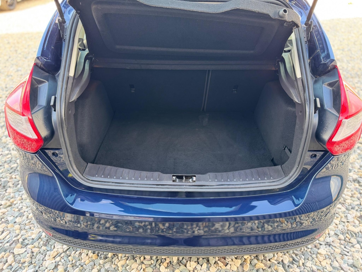 Used Ford Focus 2012 for sale - 78085934: Photo 30