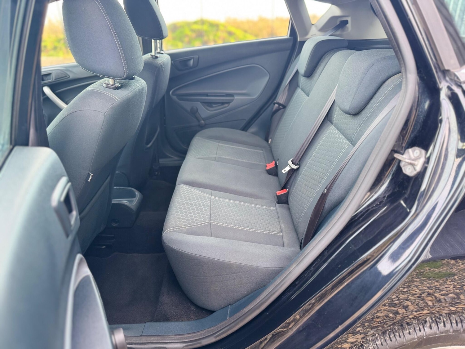 Used Ford Fiesta 2010 for sale - 77215844: Photo 15