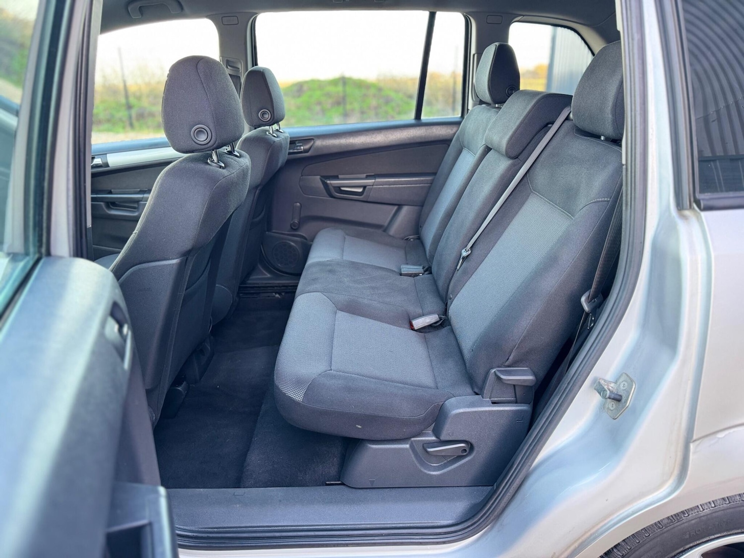 Used Vauxhall Zafira 2014 for sale - 77174590: Photo 16