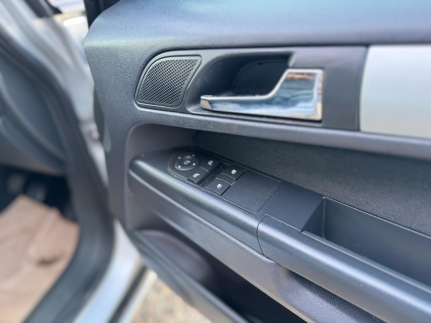 Used Vauxhall Zafira 2014 for sale - 77174590: Photo 26