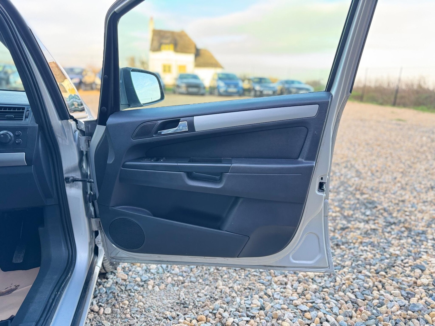 Used Vauxhall Zafira 2014 for sale - 77174590: Photo 27