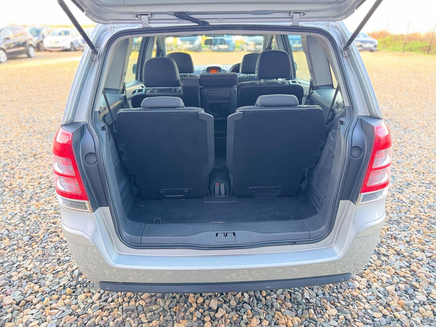 Used Vauxhall Zafira 2014 for sale - 77174590: Photo 33