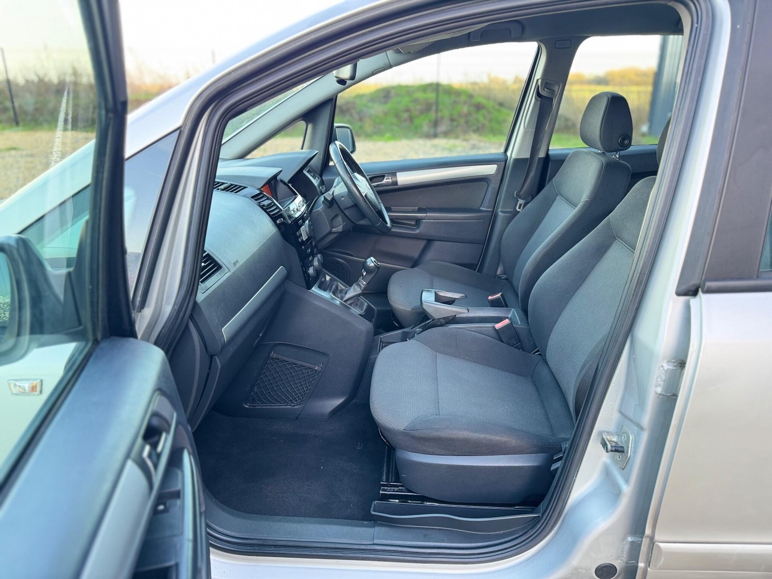 Used Vauxhall Zafira 2014 for sale - 77174590: Photo 35