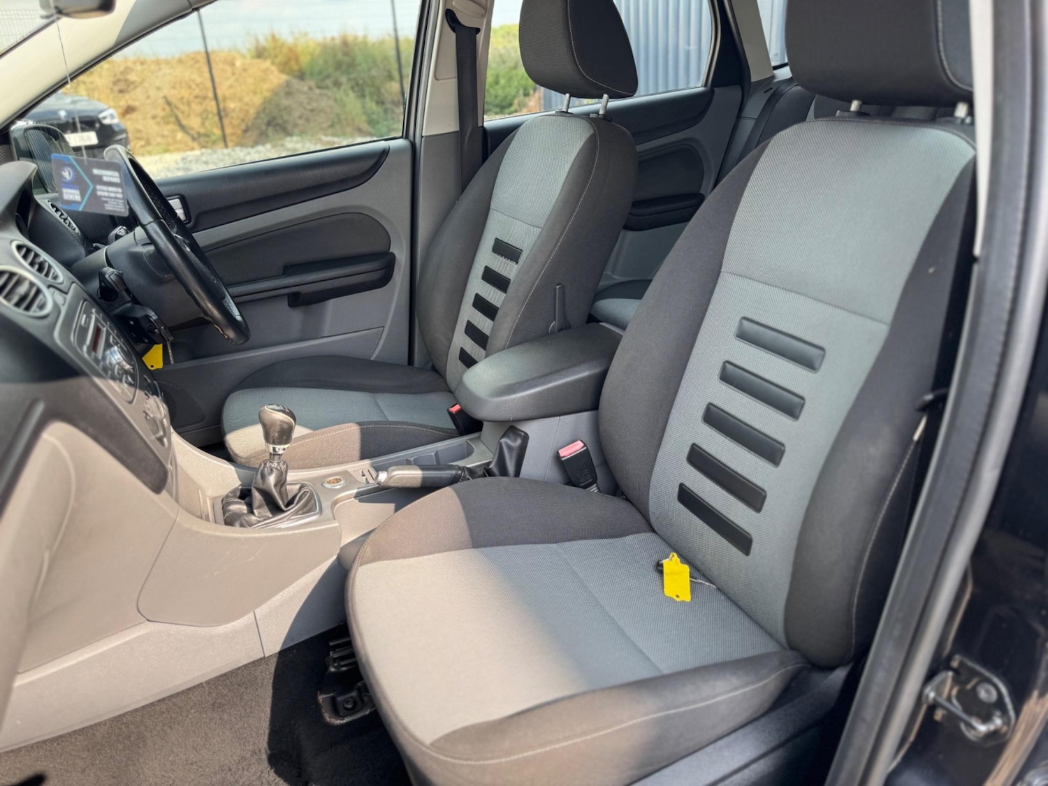 Used Ford Focus 2009 for sale - 76607929: Photo 10