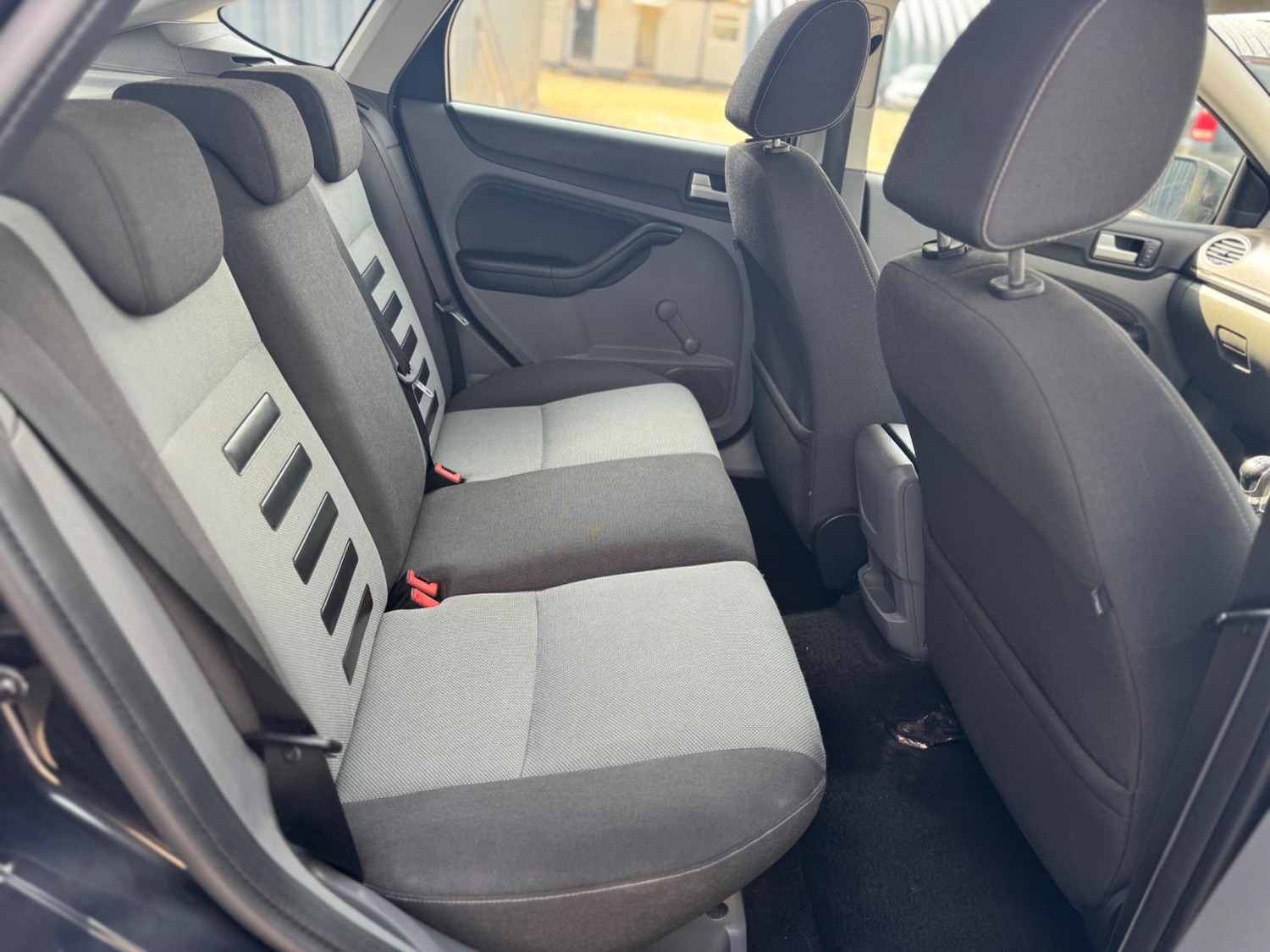 Used Ford Focus 2009 for sale - 76607929: Photo 11