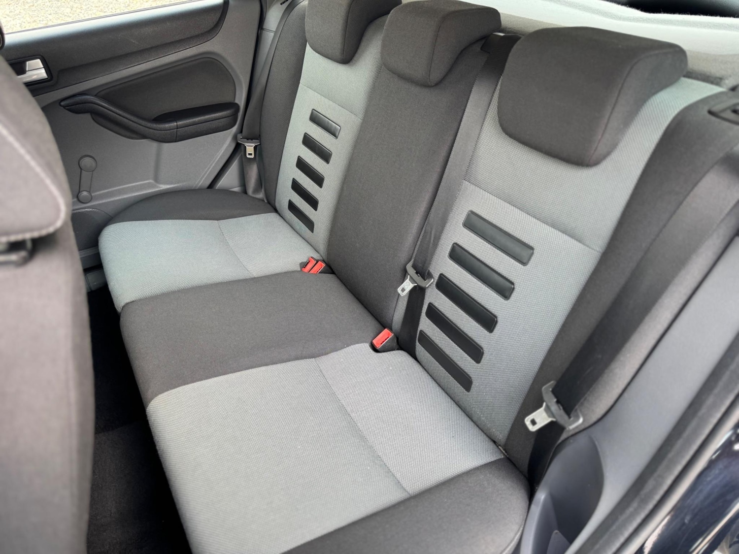 Used Ford Focus 2009 for sale - 76607929: Photo 12