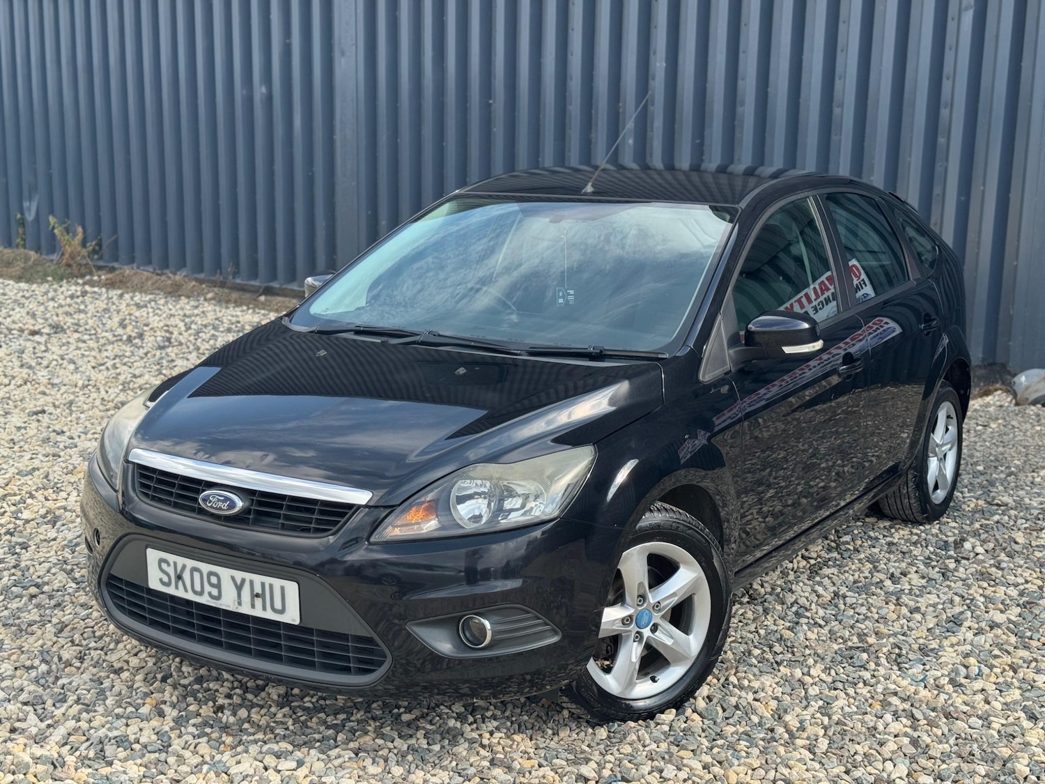 Used Ford Focus 2009 for sale - 76607929: Photo 4