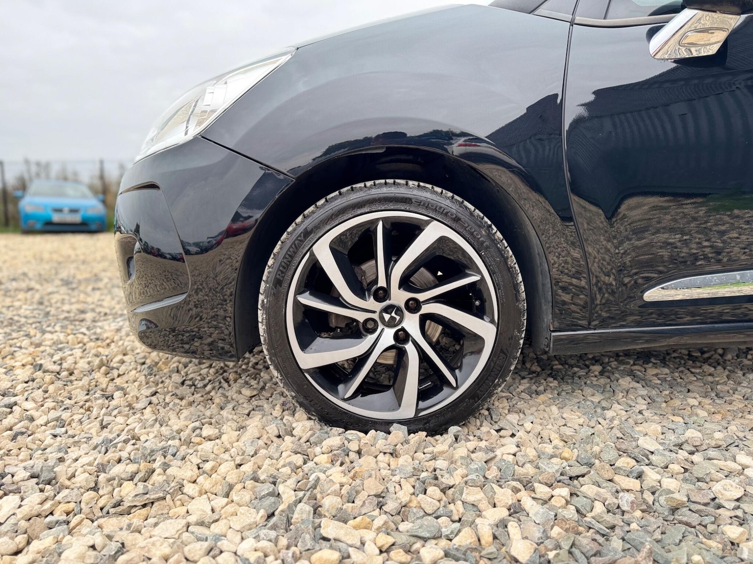 Used DS Automobiles DS 3 2015 for sale - 76867010: Photo 13