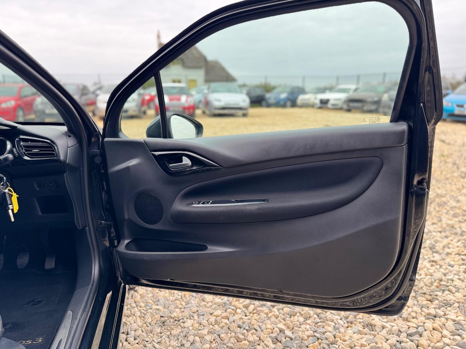 Used DS Automobiles DS 3 2015 for sale - 76867010: Photo 22