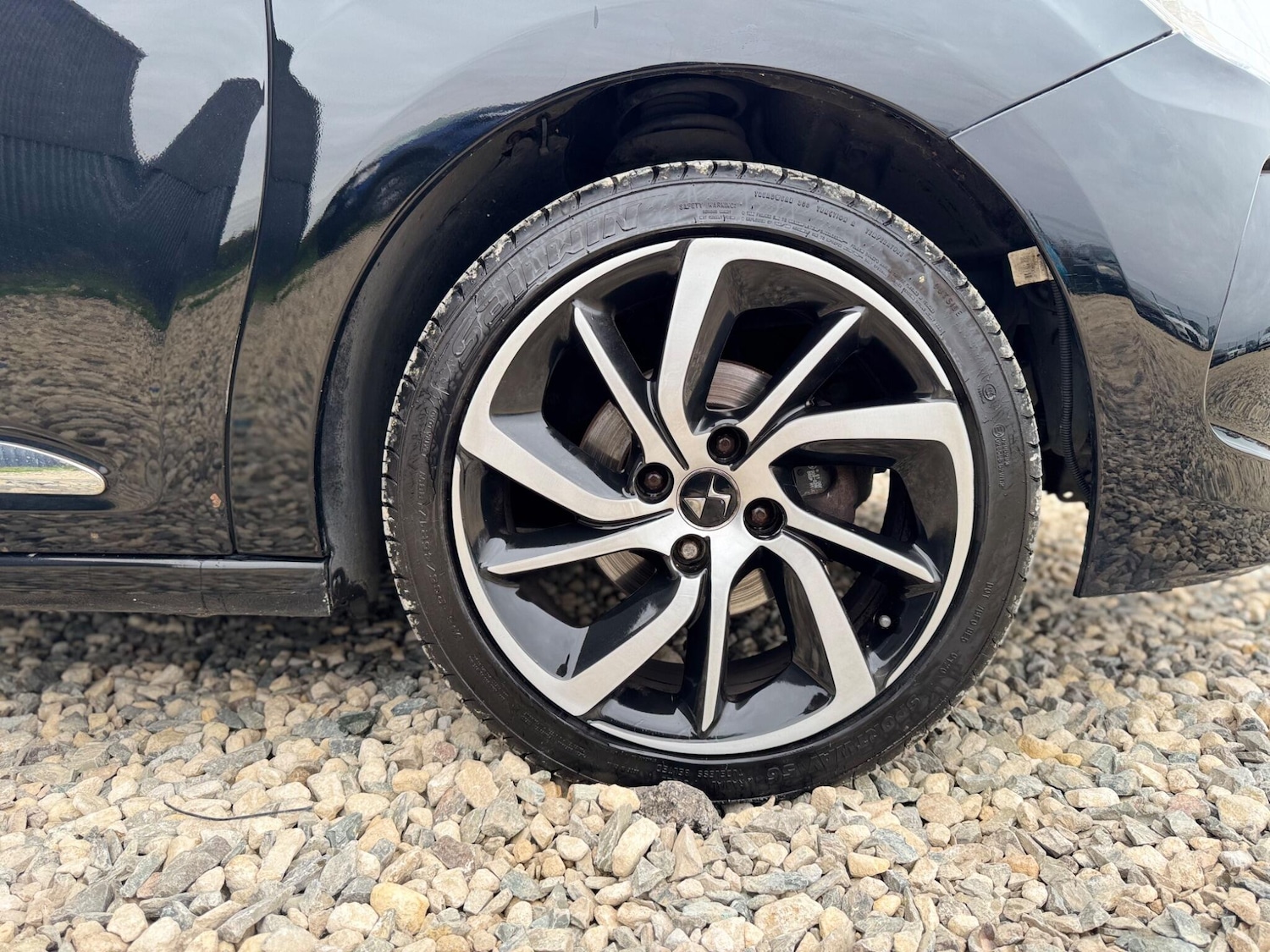 Used DS Automobiles DS 3 2015 for sale - 76867010: Photo 29