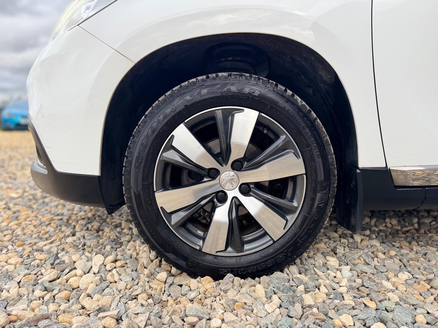 Used Peugeot 2008 2015 for sale - 76607466: Photo 13