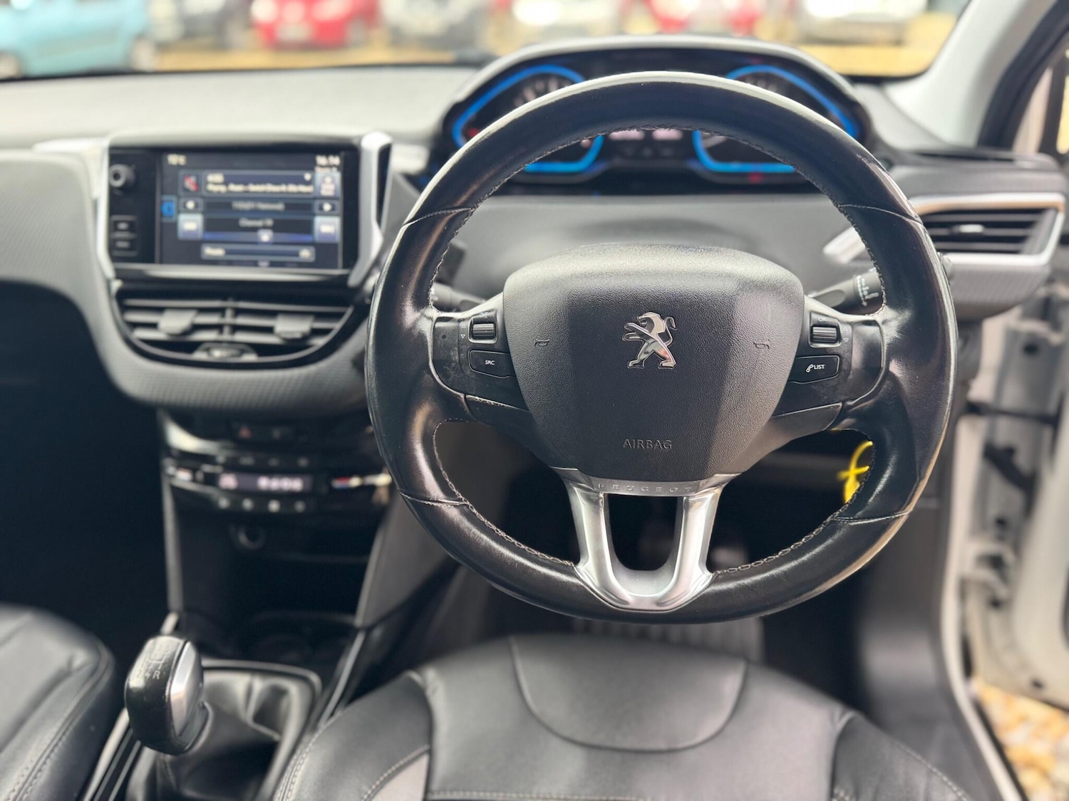 Used Peugeot 2008 2015 for sale - 76607466: Photo 30