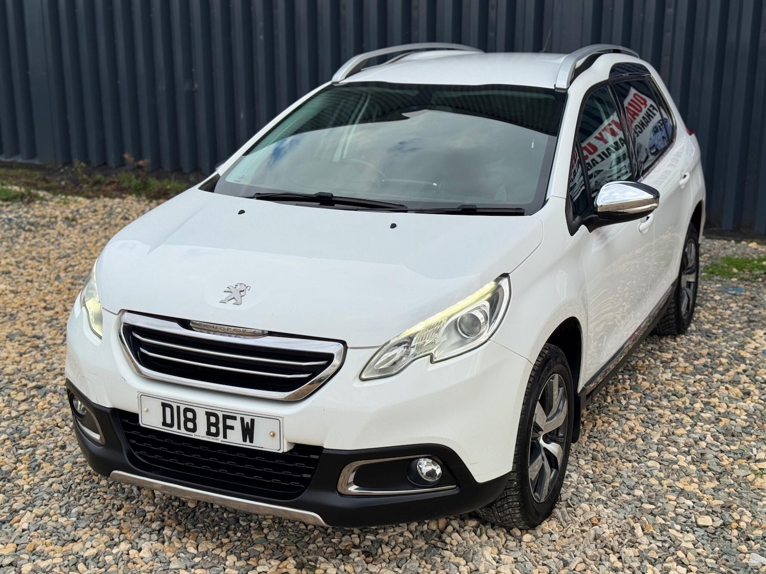 Used Peugeot 2008 2015 for sale - 76607466: Photo 7