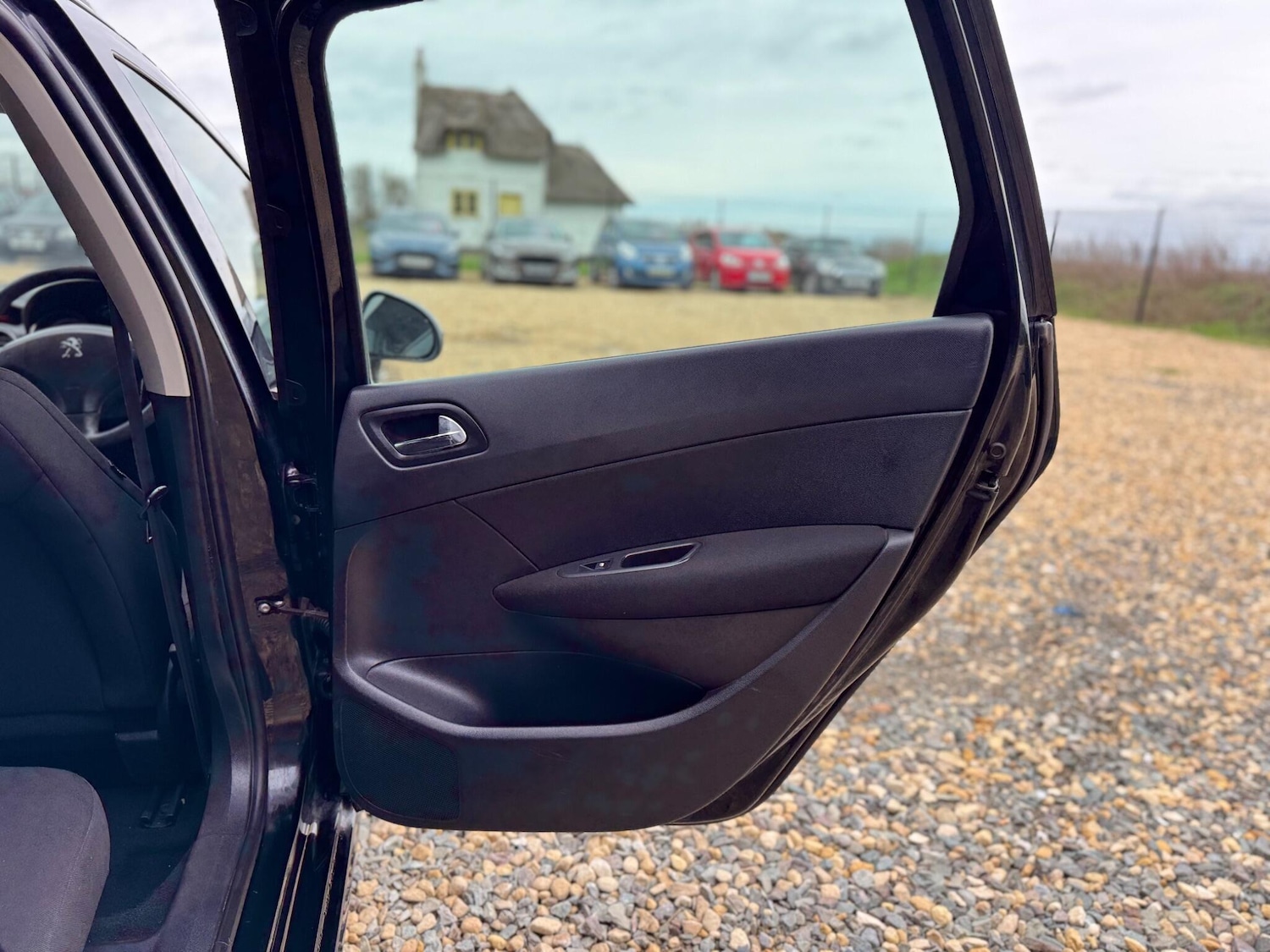 Used Peugeot 207 2018 for sale - 77646651: Photo 19