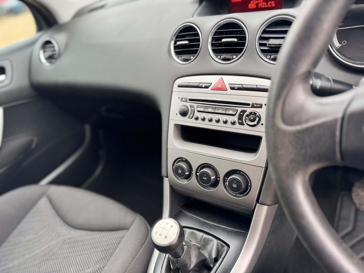 Used Peugeot 207 2018 for sale - 77646651: Photo 29