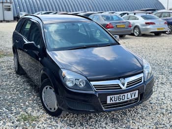Used Vauxhall Astra 2010 for sale - 79646300: Photo