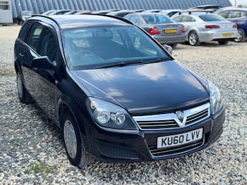 Used Vauxhall Astra 2010 for sale - 79646300: Photo