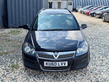 Used Vauxhall Astra 2010 for sale - 79646300: Photo