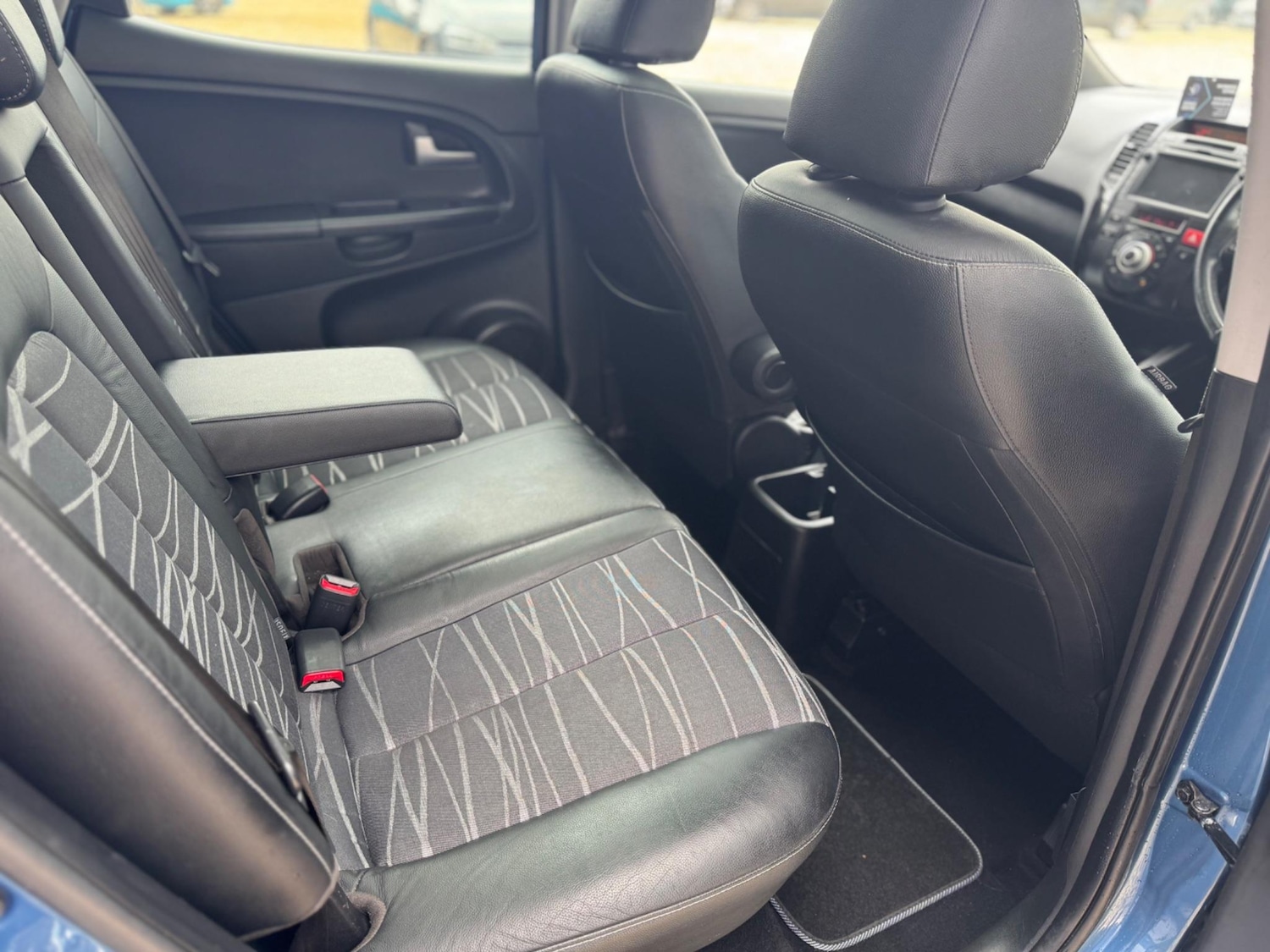 Used Kia Venga 2012 for sale - 76608356: Photo 17