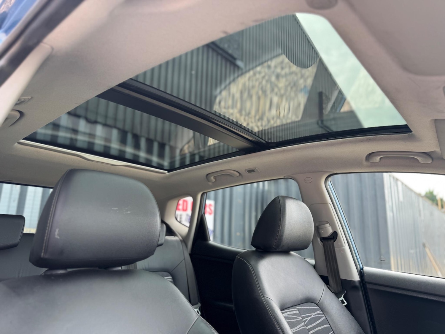 Used Kia Venga 2012 for sale - 76608356: Photo 30