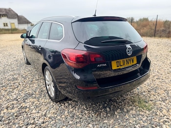 Used Vauxhall Astra 2011 for sale - 79565791: Photo